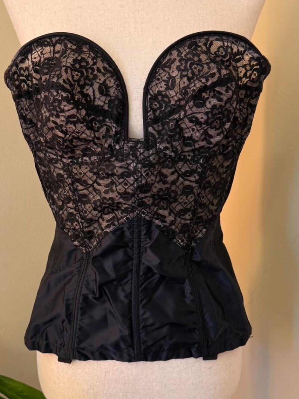 Vintage Lady Marlene overwire bra corset 1950s